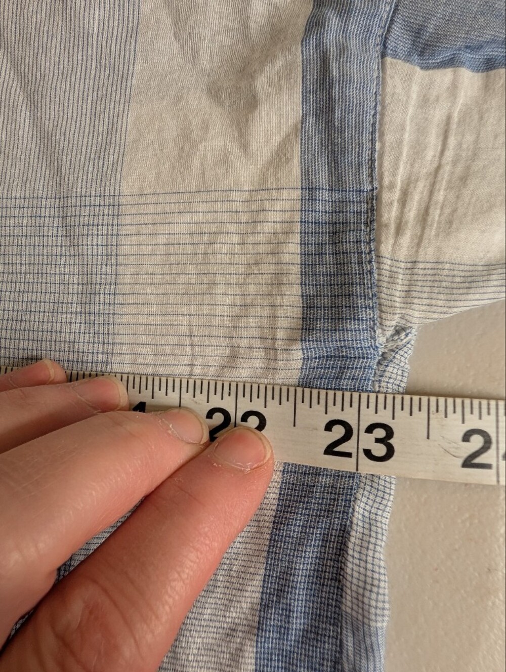 Old Navy Boyfriend Fit Navy Blue White Buffalo Plaid Shirt Size L - Picture 5 of 8
